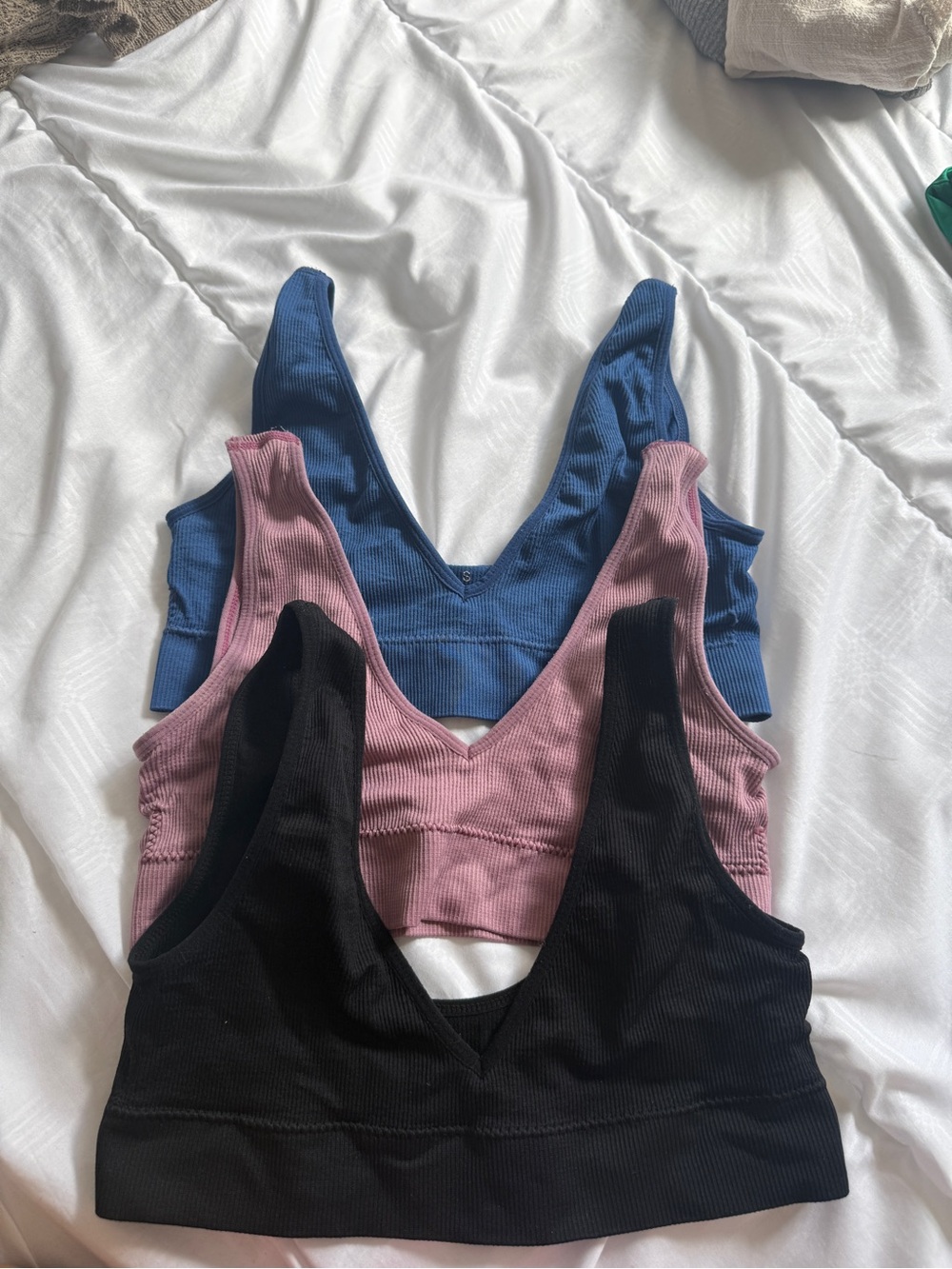 SHEIN Ribbed V-Neck Bralette Set - Black, Mauve, Blue